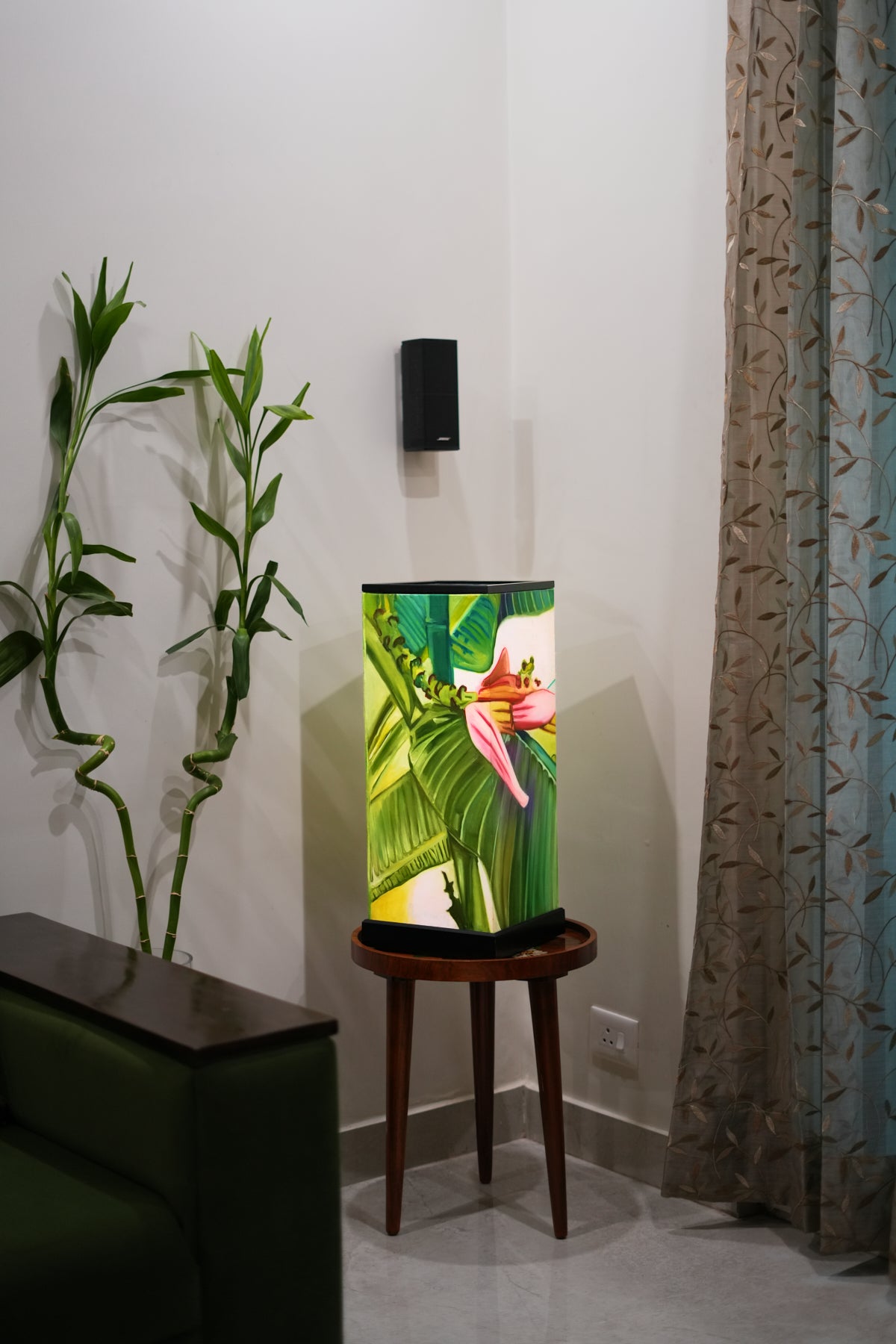 Tropical Glow Lamp